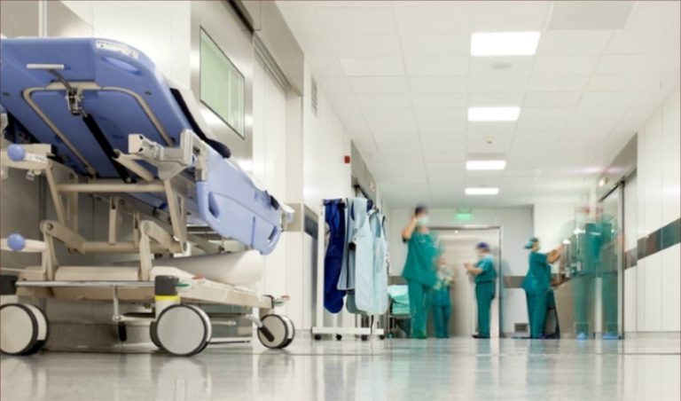 Graduates of professional health training institutes face unemployment and the demand of urgent solutions