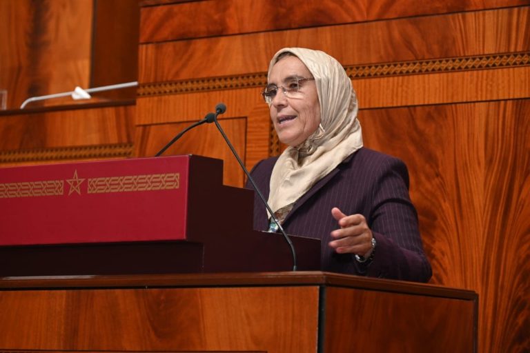 Khadija al -zumi: When mosques have reached violence, the formation of a crisis cell has become something necessary