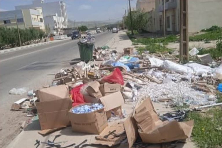 Taza resident increases the alarm due to the spread of construction waste