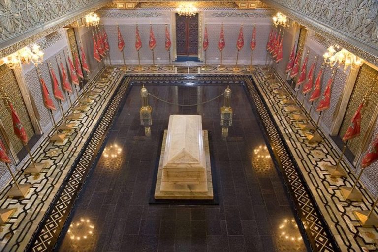 The French Interior Minister publishes a video of the greatness of Moroccan Zlij and Moroccan architecture