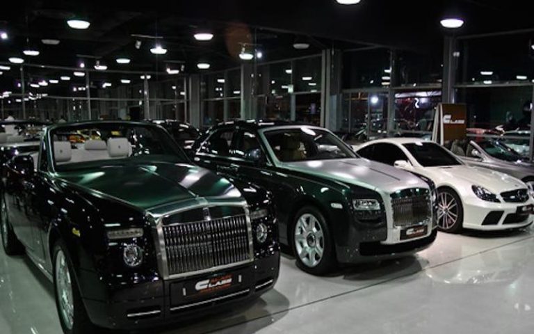 The suspicion of participation in money laundering is to continue the owners and two cars in Rabat