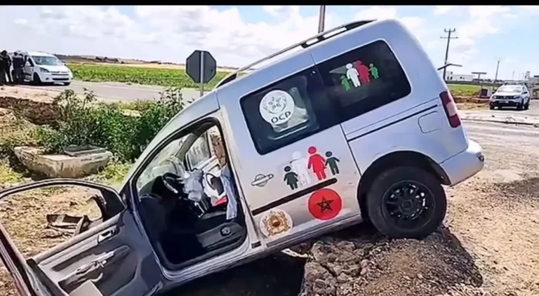 A horrible traffic accident that kills the lives of two children and the injury of 5 passengers in Safi (photos)