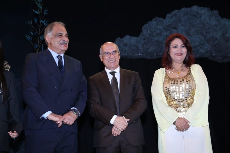 The 16th session of the Tetouan International Festival for the Child Theater celebrates the birth of the Crown Prince (Photos)