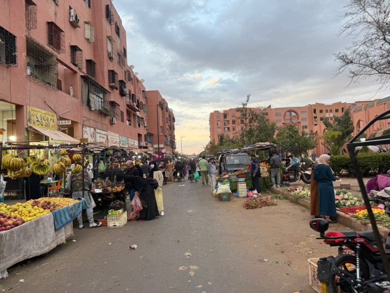 The chaos of the occupation of the public king of rue Al -Ahbas in Marrakech .. who is the beneficiary and who is responsible?! (photo)