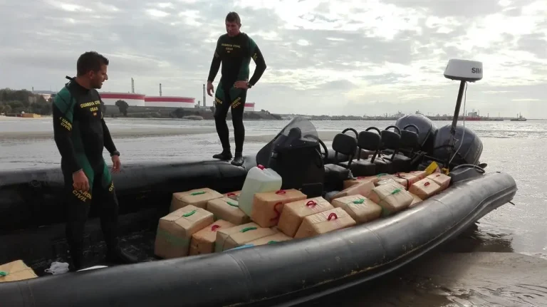 A strong blow to a contraband network between Morocco and Spain in the sea