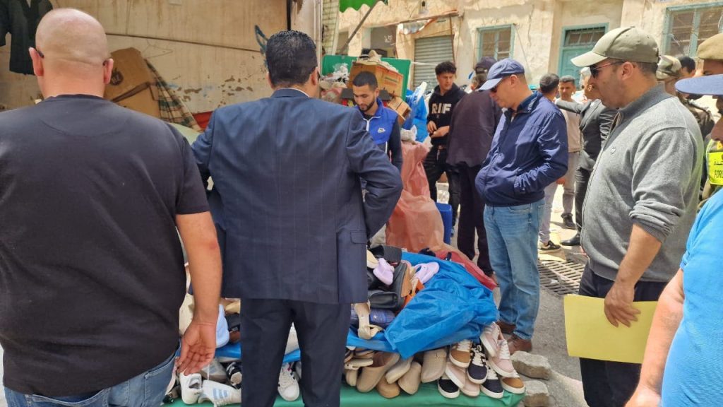 Al Hoceima .. a campaign to release the public domain that brings the system to the city streets
