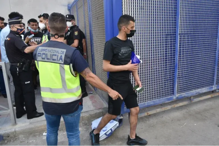An unprecedented wave of deportation for European Moroccans and terrifying numbers for illegal residence