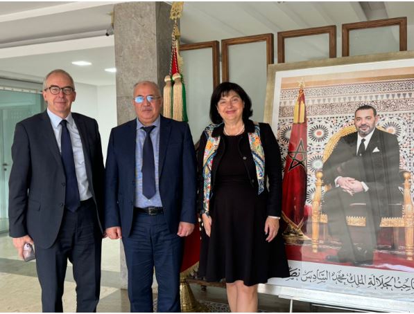 Au moment ou tebboune est en visite ratée en slovénie, l'Ambassadrice Renata Cvelbar Bek souligné l’importance stratégique du Maroc en tant que plateforme régionale de connectivité entre l’Europe et l’Afrique.