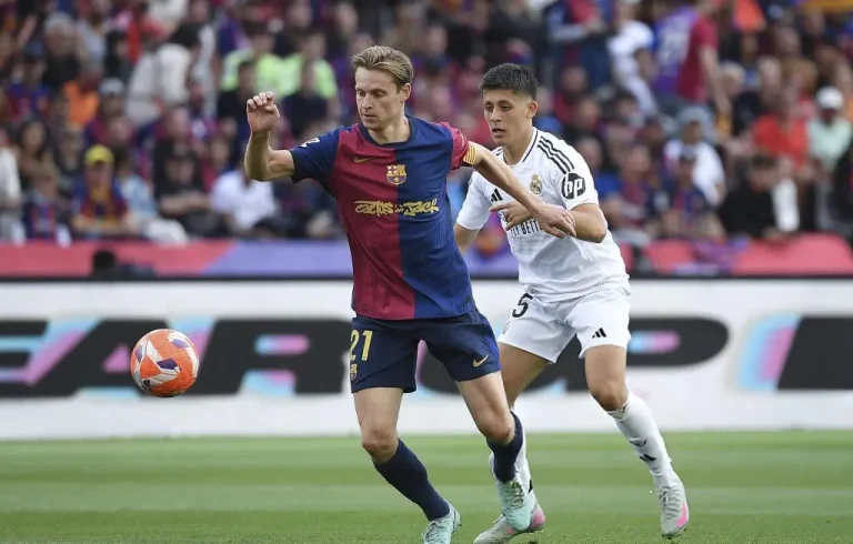 Barcelona reaches "rimontada" exciting against Real Madrid in El Clásico and approaching the title