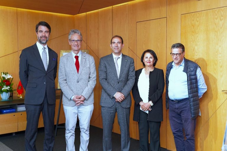 Bennilo receives the head of the International Transparency Organization