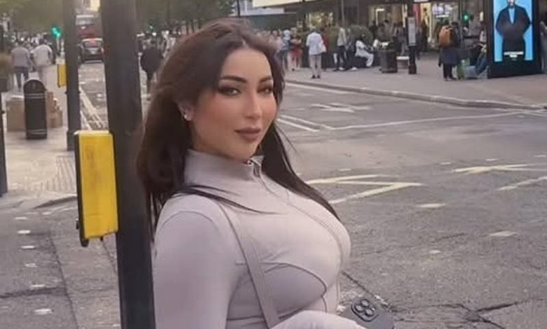 Donia Batma arrives in London in preparation for an artistic concert at the Hilton Metropol Theater