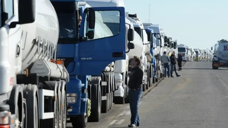 Due to the transport sector crisis, Germany opens its borders to the drivers of Moroccan trucks