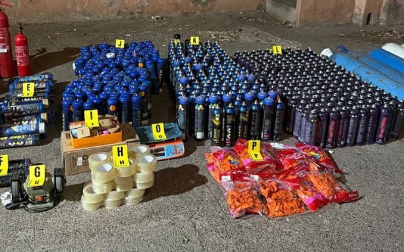 Marrakech .. Stop 4 people in possession of a large amount of gas used in anesthesia