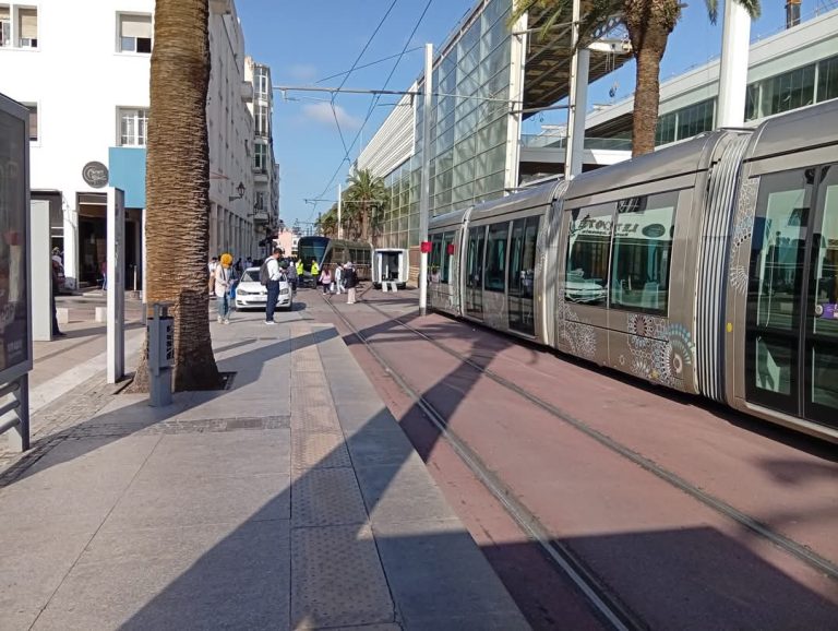 Rabat .. Al -tarmawi abandons his railroad at the station and causes temporary paralysis of the movement
