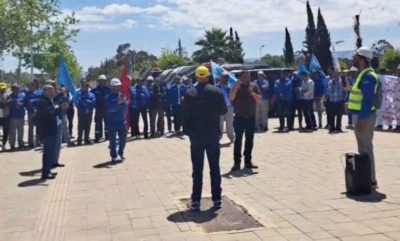 The thermal station workers in Jarrada protest and continue to degenerate