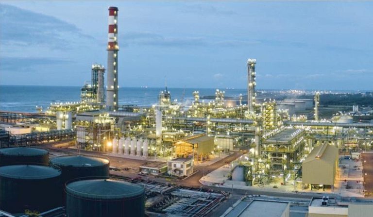 A union warns the repercussions of closing the main Muhammadiyah factories