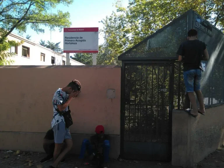 Judaism centers in Spain: Moroccan children supplying pork without knowledge or alternative
