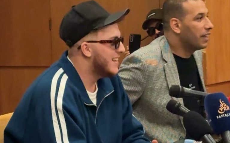 "Lazaro" reveals a surprise to his fans in his first participation