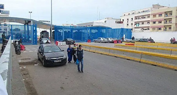 مليلية المحتلة تعيش على صفيح ساخن.. اختناق حدودي واحتقان متصاعد