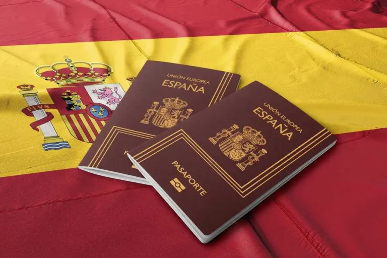 Moroccans are at the top of naturalization figures in Spain for the year 2024 despite bureaucratic challenges