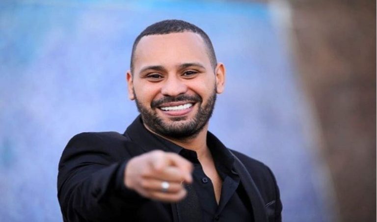 Muhammad al -rifi announces the end of a scene of his life with a mysterious message -an image