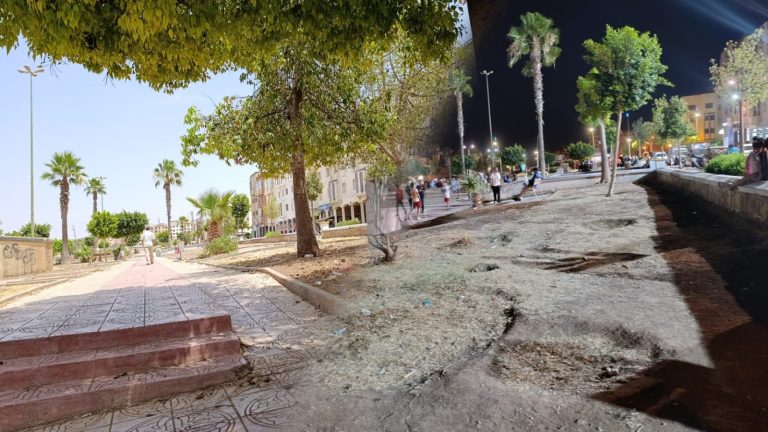 Settat .. excessive heat in a city suffering from entertainment facilities