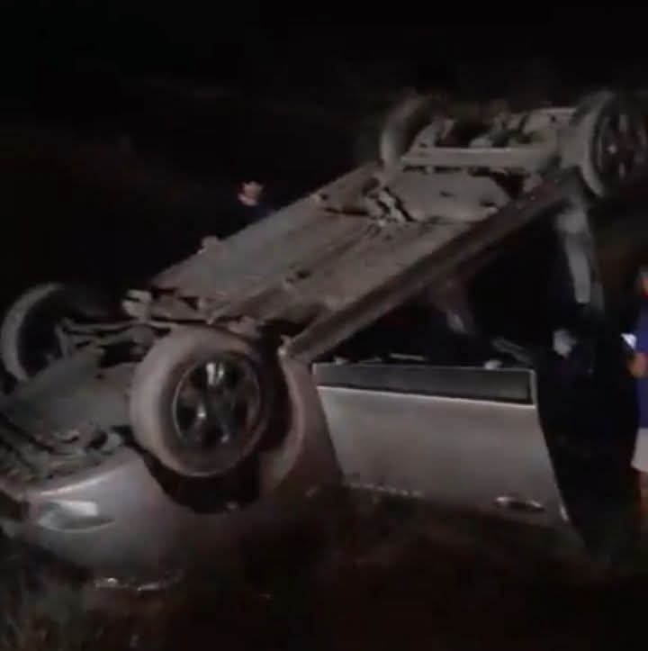 Several traffic accidents in the Carbouz region, causing injuries and capsizing a car
