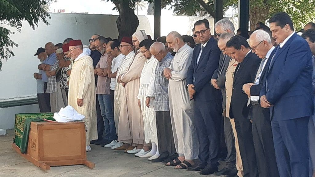 Tazi ignores the royal speech and allows Tangier clubs to welcome Algerian artists supporting the Polisario.